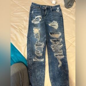 American eagle dark wash, ripped mom jeans!